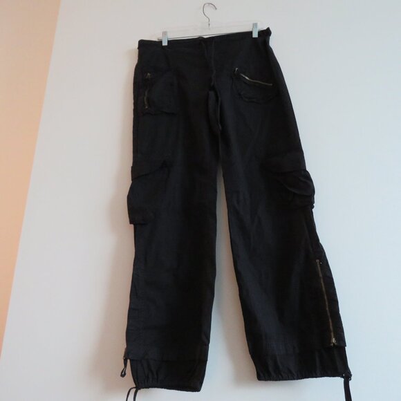 XCVI Black Straight Leg Cotton Cargo Pants Pockets Grunge Goth Alt - Picture 12 of 16